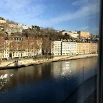 Daire Vue Sur L'eau