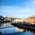 Vue Sur L'eau