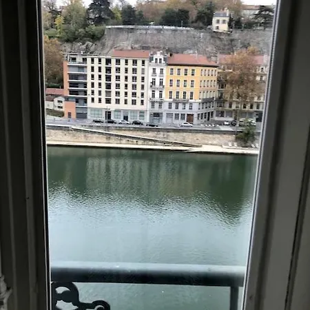 Vue Sur L'eau Apartment Lyon