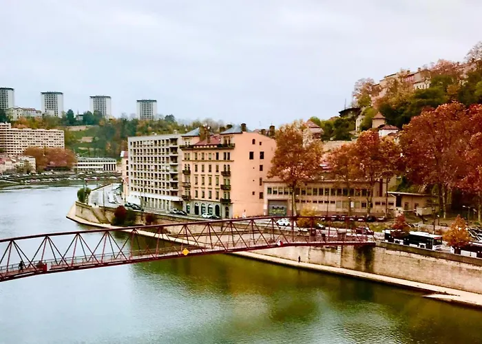 Vue Sur L'eau Apartment Lyon