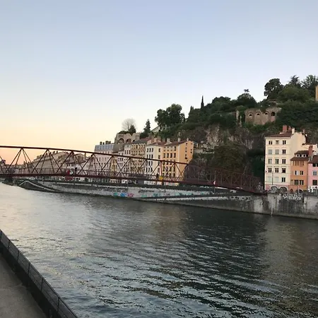 Lägenhet Vue Sur L'eau