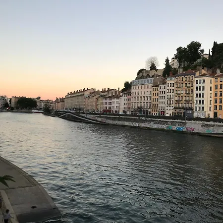 Vue Sur L'eau