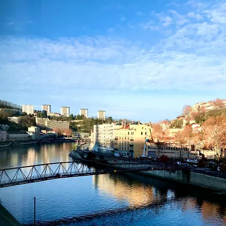 Vue Sur L'eau